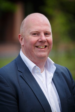 Portret van Ruud van Iwaarden